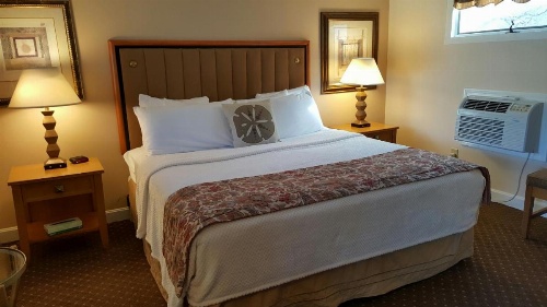 Starlight Lodge Cape Cod image 25