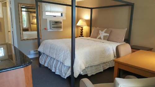 Starlight Lodge Cape Cod image 33